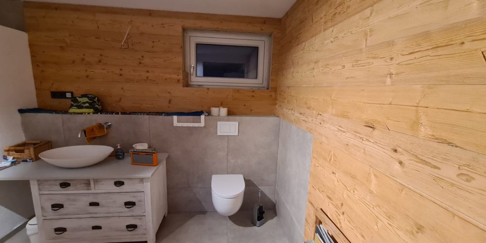 Holzverkleidung-Innenausbau