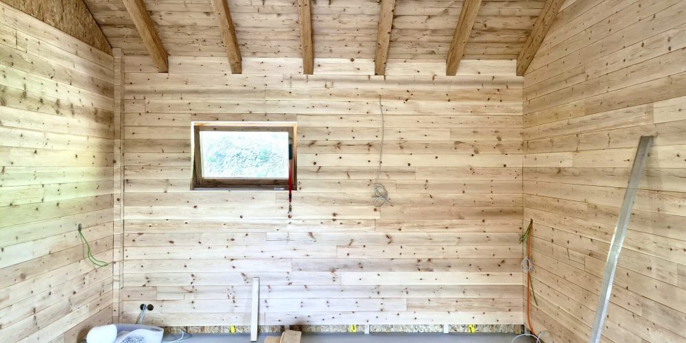 Zirbenholzverkleidung-Innenausbau-Freising