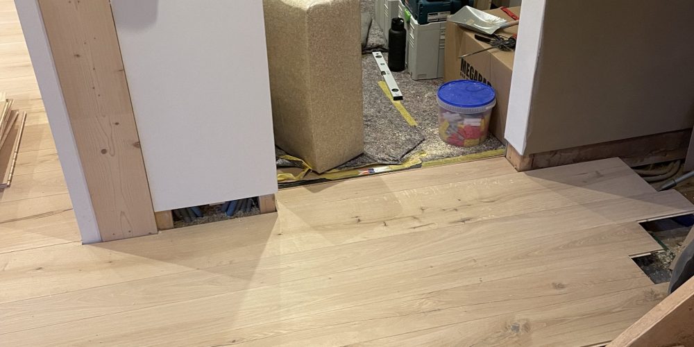 Parkettboden-Verschraubt-ohne-Estrich-